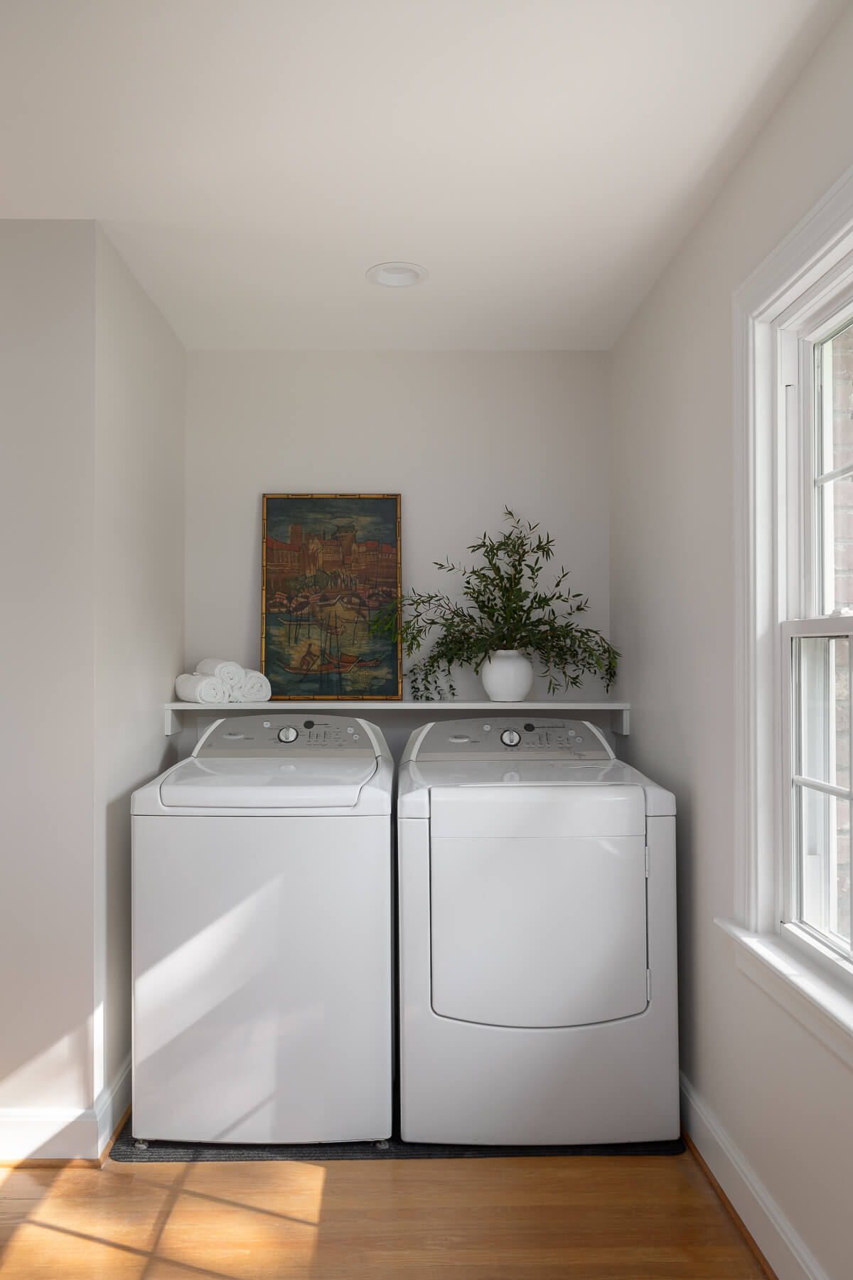 010 102 Tristan Rd Internet